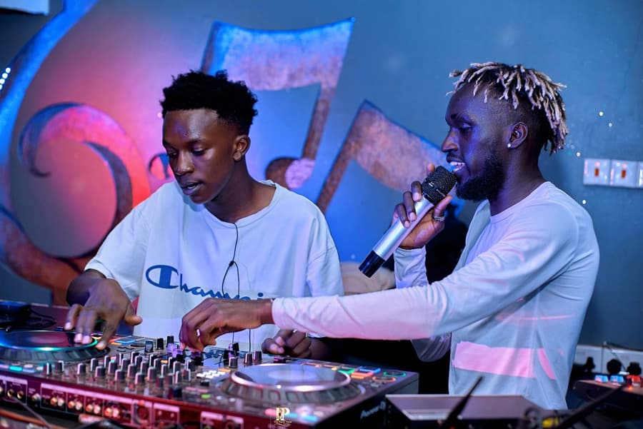 Dj and mc service